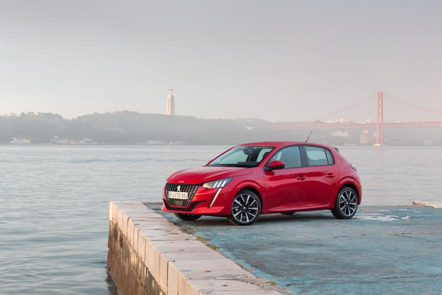  Peugeot 208 2019 года  (WW) (фото 6 из 41)